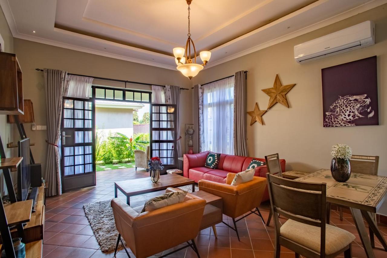 Kinga Homes Boutique Hotel Moshi Extérieur photo