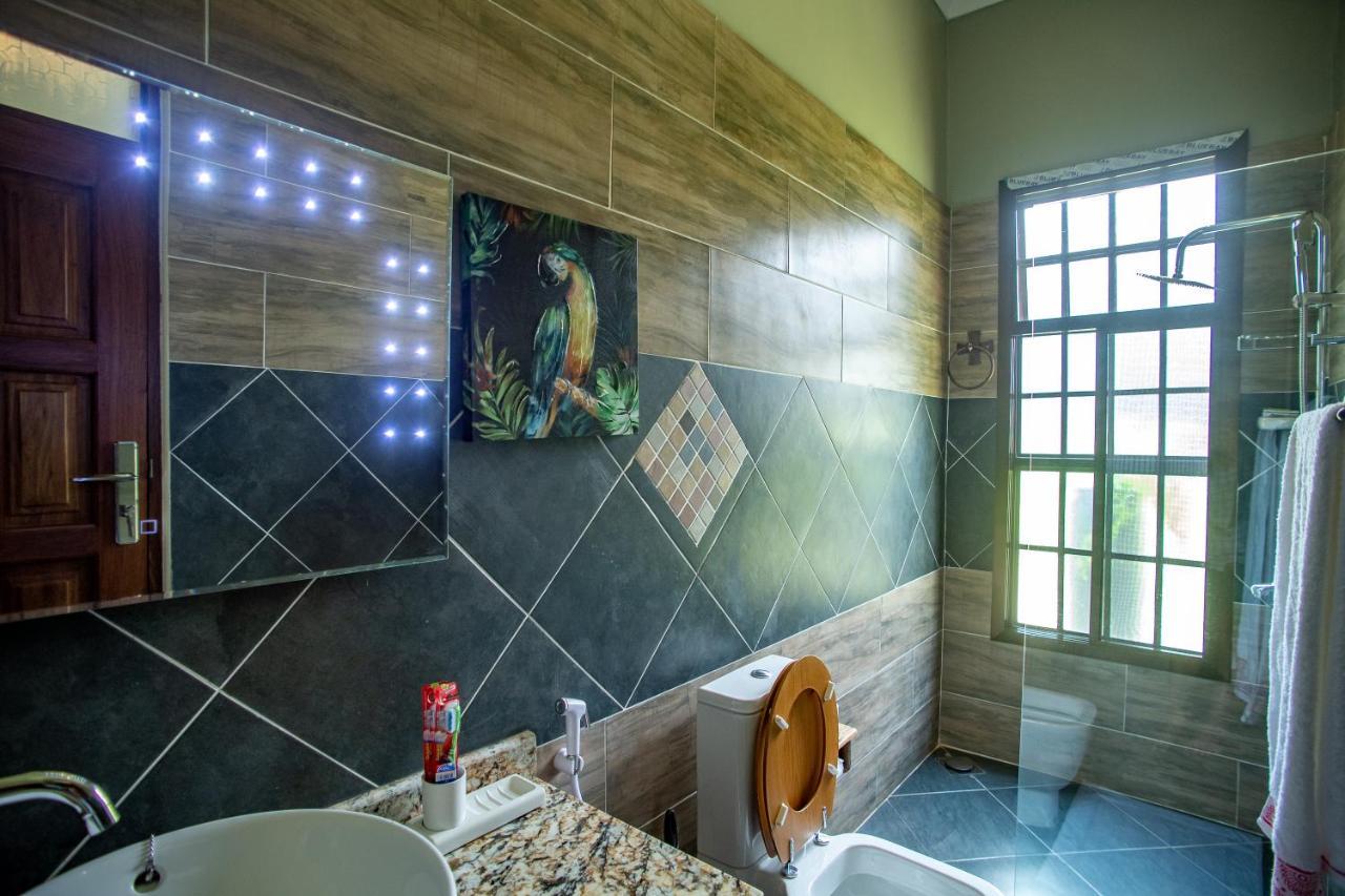 Kinga Homes Boutique Hotel Moshi Extérieur photo